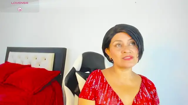 CarolinneFiotti online show from 01.08.26