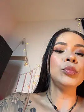 Snapshot of HotAlana_ chatting on 03.26.26 HotAlana online show from 03.26.26