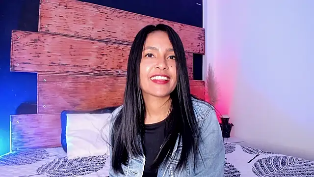Fernanda liie  online show from 05.20.26