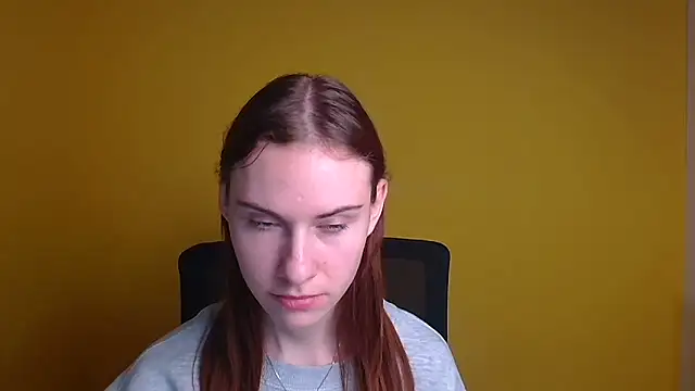 Snapshot of Fiona_Night chatting on 03.04.25 Fiona Night online show from 03.04.25