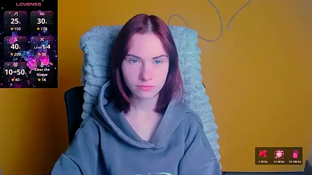 Fiona Night online show from 04.15.26