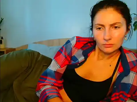 Irina9793 online show from 10.23.25