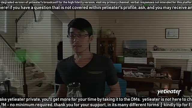 Snapshot of yetieater chatting on 01.02.25 yetieater online show from 01.02.25