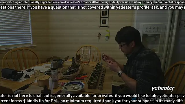 Snapshot of yetieater chatting on 01.11.25 yetieater online show from 01.11.25