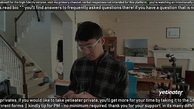 Snapshot of yetieater chatting on 01.23.25 yetieater online show from 01.23.25