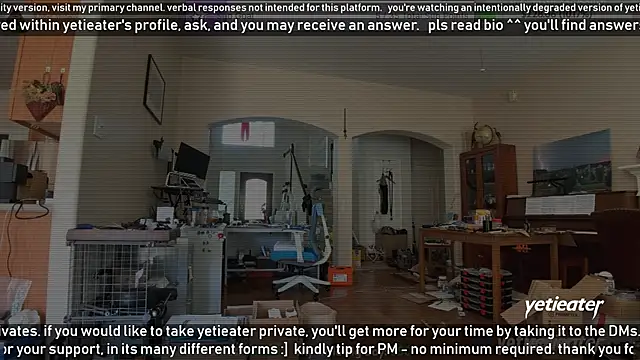 Snapshot of yetieater chatting on 03.16.25 yetieater online show from 03.16.25