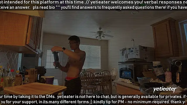 Snapshot of yetieater chatting on 02.27.26 yetieater online show from 02.27.26