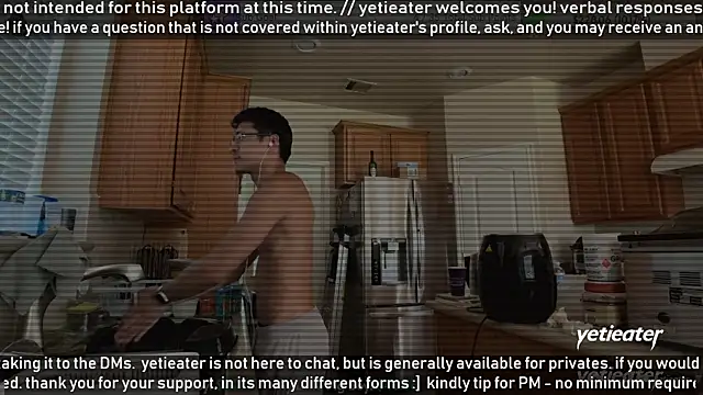 Snapshot of yetieater chatting on 07.02.26 yetieater online show from 07.02.26
