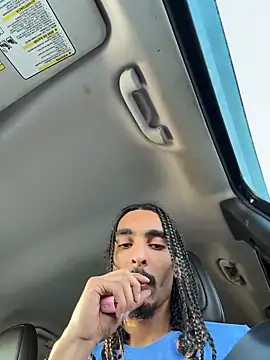 Snapshot of bigjayy1000 chatting on 11.08.25 bigjayy1000 online show from 11.08.25