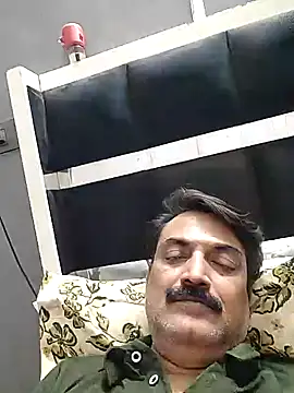 Snapshot of boobs5626 chatting on 12.21.25 boobs5626 online show from 12.21.25