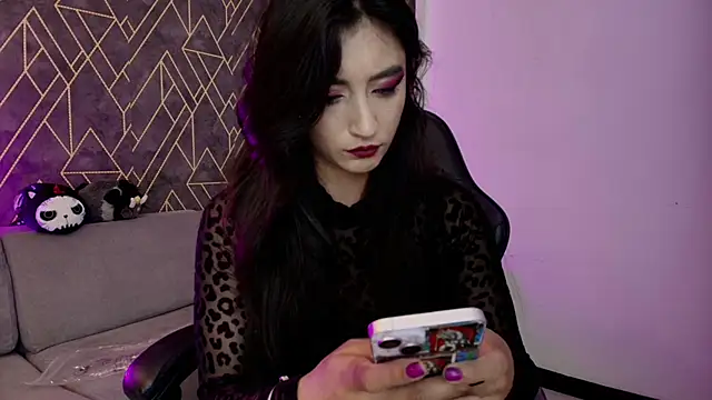 Snapshot of Tahara_Romanov chatting on 03.04.26 Tahara Romanov online show from 03.04.26