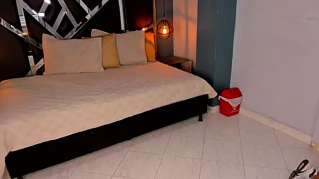 Melissa 23  online show from 10.03.25