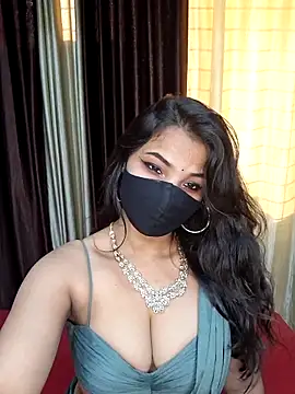 Snapshot of Noor-Bold chatting on 05.03.26 Noor-Bold online show from 05.03.26