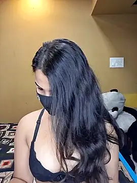 Snapshot of Noor-Bold chatting on 05.28.26 Noor-Bold online show from 05.28.26