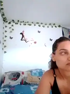 Snapshot of Ehilyn chatting on 09.11.25 Ehilyn online show from 09.11.25