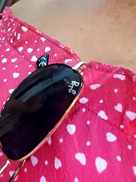 Snapshot of Melody73 chatting on 10.19.25 Melody73 online show from 10.19.25