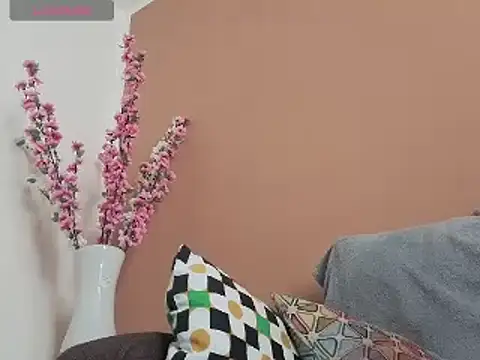 Snapshot of Melody73 chatting on 11.21.25 Melody73 online show from 11.21.25