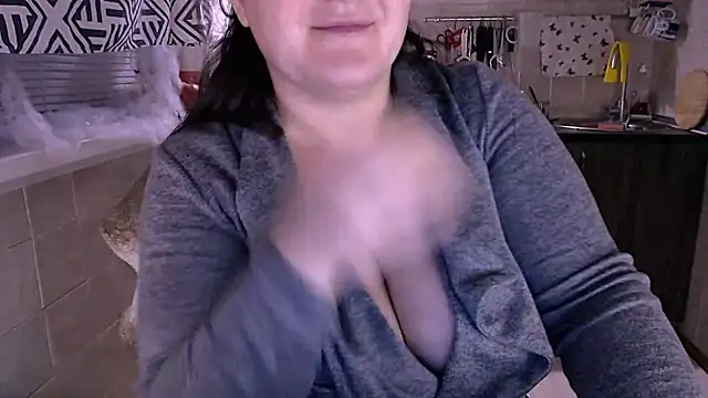 SoftLia online show from 10.22.25