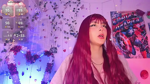 Snapshot of elizabeth_jiing chatting on 11.21.25 elizabeth jiing online show from 11.21.25