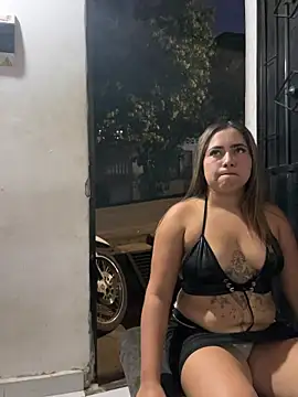 lunaxxx 69 online show from 12.20.25