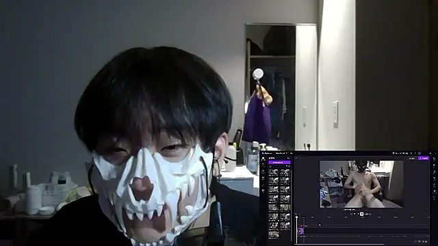 Snapshot of sdamvo2 chatting on 11.04.25 sdamvo2 online show from 11.04.25