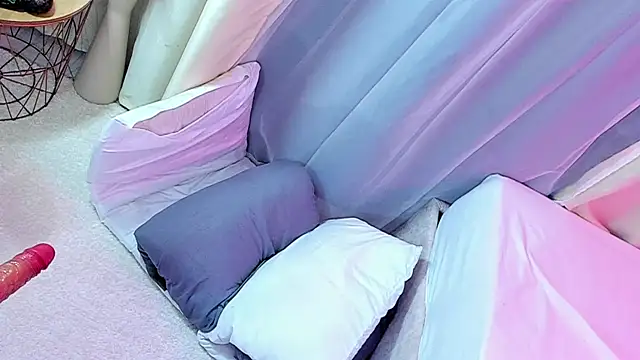 im hanna1 online show from 12.04.25