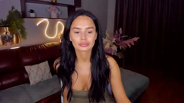 DanaSincere online show from 12.16.25