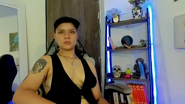 demimoore222 online show from 10.01.25