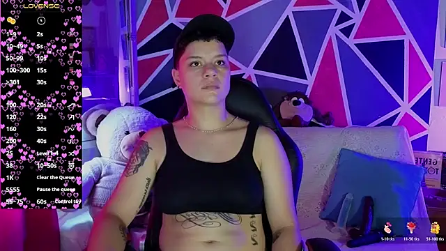 Snapshot of demimoore222 chatting on 04.10.26 demimoore222 online show from 04.10.26