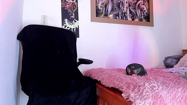 CRAZY-BOY99 online show from 04.03.26