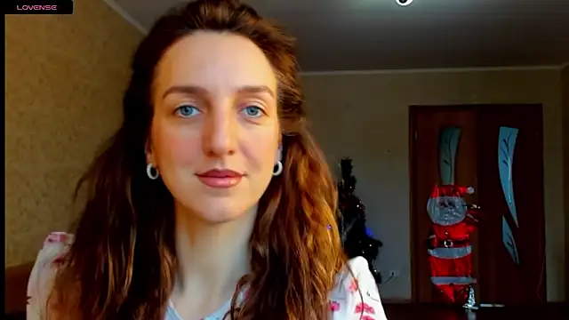 Snapshot of desired_zzoya chatting on 12.23.25 desired zzoya online show from 12.23.25