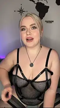 April Vancee online show from 03.20.26