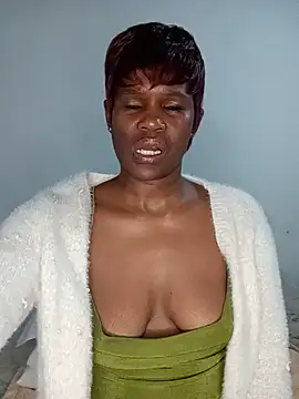 Missvixen81 online show from 06.21.26