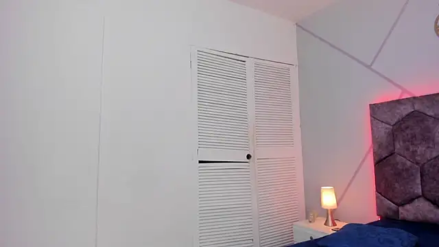 Snapshot of aurora_collinss_ chatting on 03.18.25 aurora collinss online show from 03.18.25