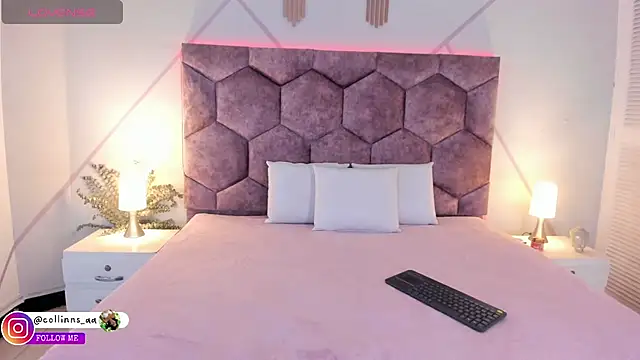 aurora collinss  online show from 02.26.26