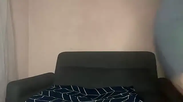 Pleasing-Chloe49 online show from 10.20.25