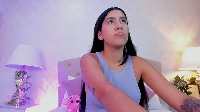 Mia Montess online show from 06.30.26