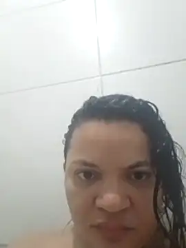 Snapshot of viviksmel chatting on 11.22.25 viviksmel online show from 11.22.25