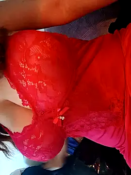 Snapshot of BellyDancer1 chatting on 09.27.25 BellyDancer1 online show from 09.27.25