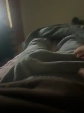 ategurl192 online show from 11.16.25