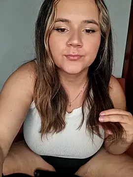 mandy-moore online show from 05.31.26