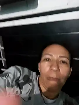 Snapshot of Antonela45 chatting on 03.05.25 Antonela45 online show from 03.05.25