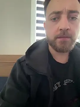 heyhihelloboy online show from 03.03.25