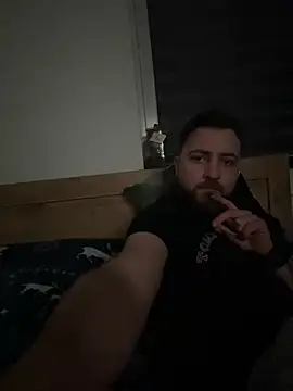 heyhihelloboy online show from 03.03.25