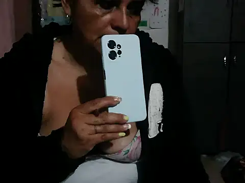 Snapshot of BiancaSteel chatting on 07.02.26 BiancaSteel online show from 07.02.26