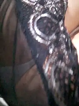 Sandra42 online show from 11.19.25