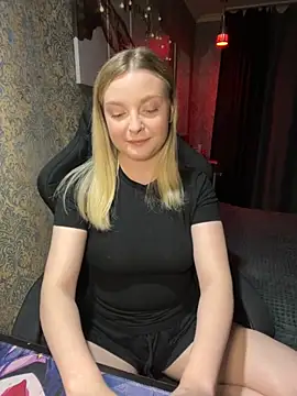 Lina ly online show from 10.11.25