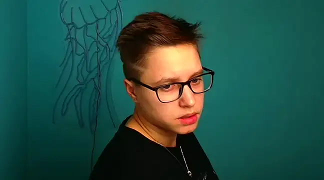 Bella Swannn online show from 03.09.25