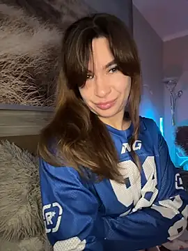 Mary Kiitty online show from 04.02.26