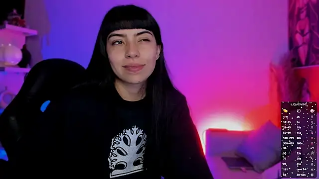 Saraa Desiree online show from 10.17.25